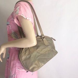 Hato Hasi Beige and Tan Leather Shoulder Bag, Beig